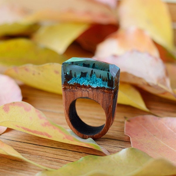 wooden seceret ring